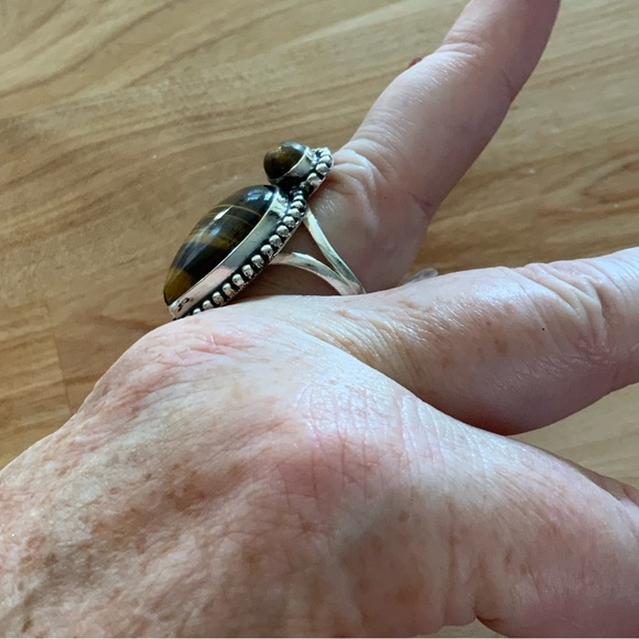 Tigers Eye Solid 925 Sterling Silver Ring - Picture 3 of 3